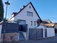 Hauptbild viel Einfamilienhaus und wenig Grundstück in Borna zu verkaufen.